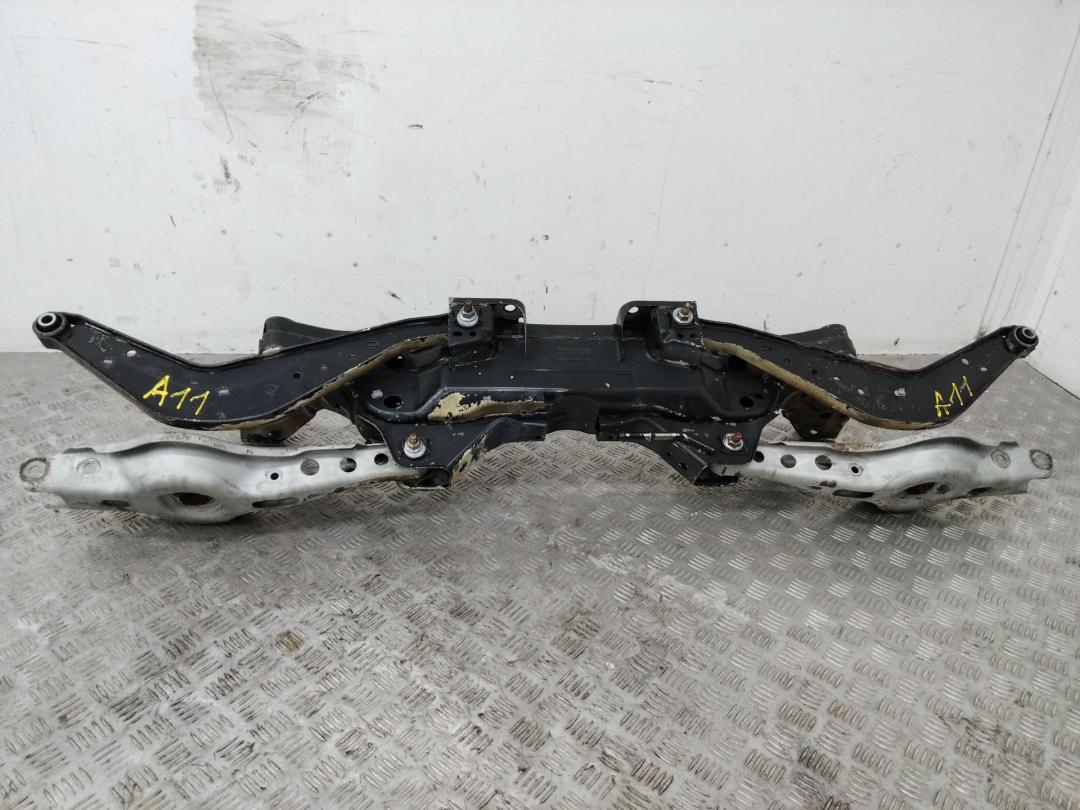 балка подвески задняя Opel Insignia 2 поколение (B) 2017, хетчбэк 5 дв., 23338608 - фото №1