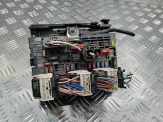 блок предохранителей Peugeot 308 T9 2013, R05, 9807028880