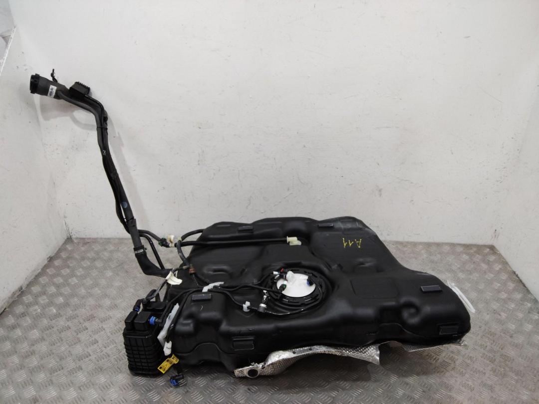 бак топливный Opel Insignia 2 поколение (B) 2017, 375004041, 84017670 - фото №1