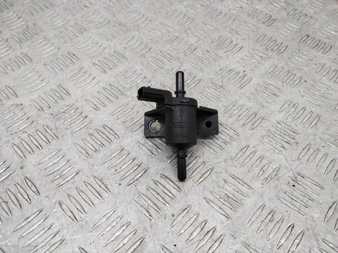 электромагнитный клапан Renault Scenic 3 поколение 2011, 1.5 л., дизель, МКПП, 208859042R - фото №1