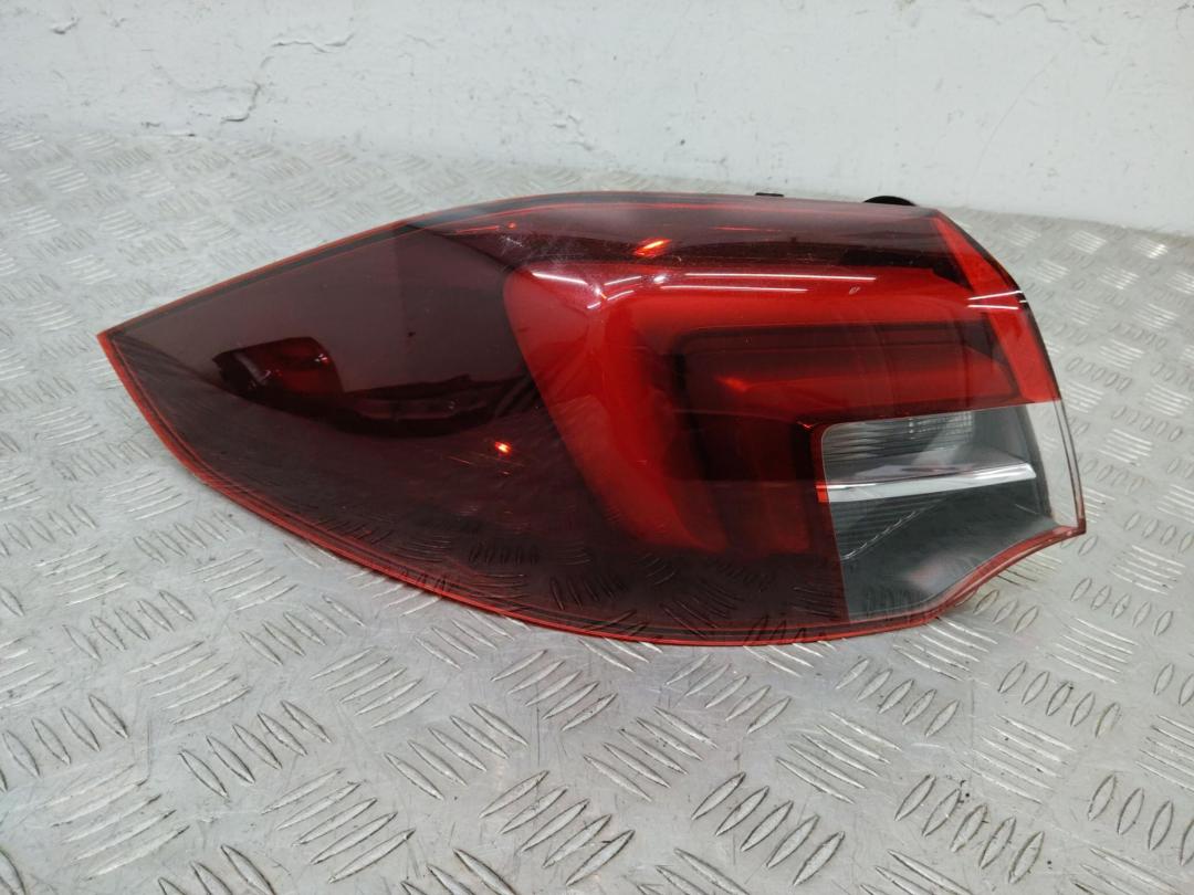 фонарь задний левый Opel Insignia 2 поколение (B) 2017, хетчбэк 5 дв., 13460197 - фото №1