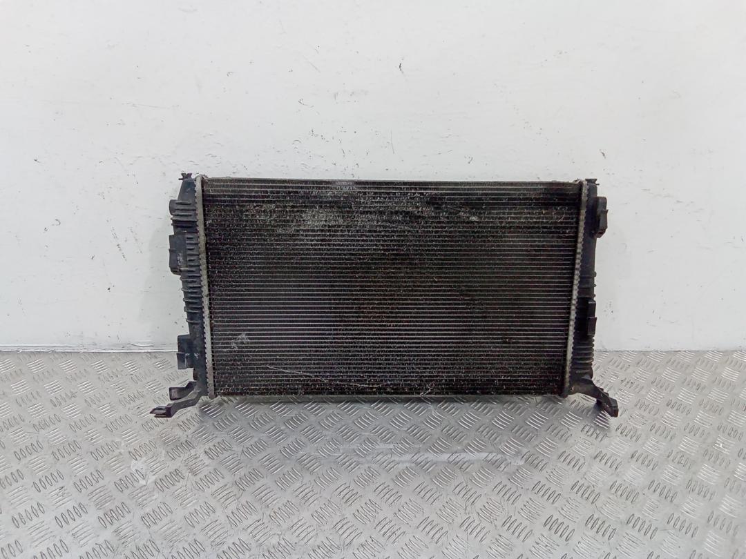 радиатор (основной) Renault Duster 1 поколение (2010 - 2015), 8200880550 - фото №1