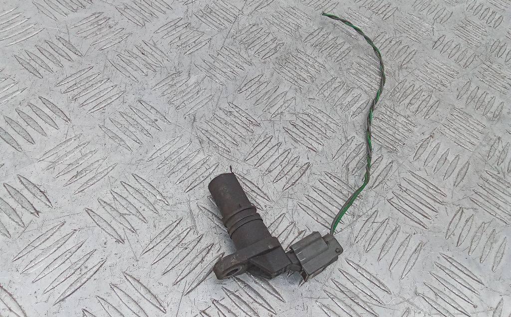 датчик коленвала Renault Duster 1 поколение (2010 - 2015), 8200885209 - фото №1