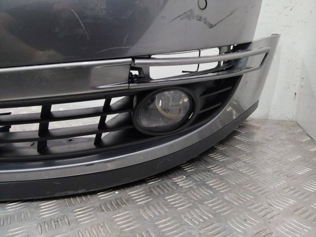 фара противотуманная левая Volkswagen Passat B6 2008 - фото №1