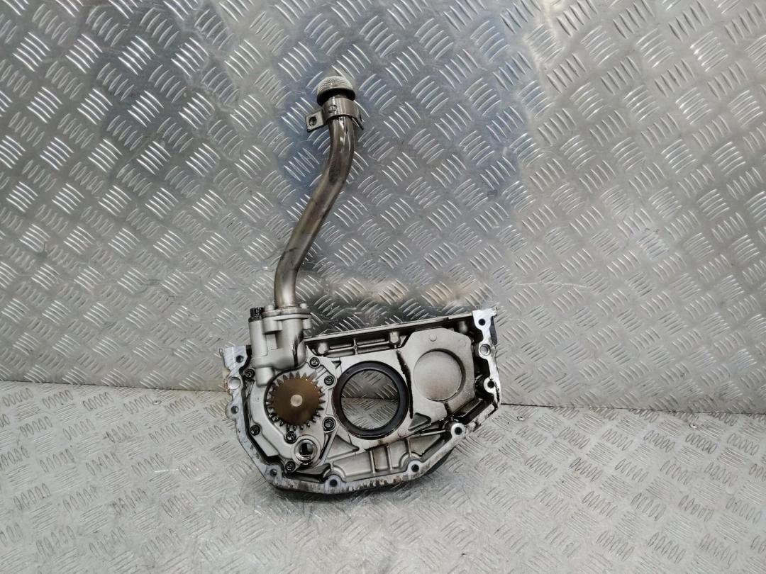 насос масляный Mercedes-Benz Atego 1 поколение 2003, 6.4 л., дизель, A9061800801 - фото №1