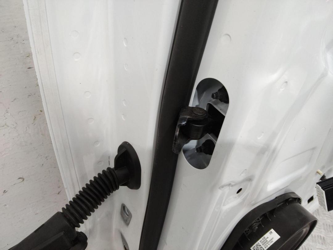 ограничитель открывания двери Chevrolet TrailBlazer 2 поколение 2023 - фото №1