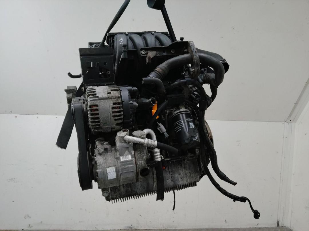 двигатель Volkswagen Golf 5 поколение 2006, 1.6 л., BSE, бензин, BSE - фото №1