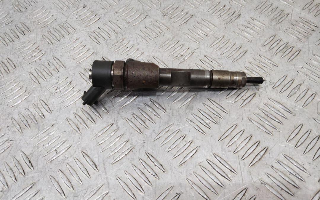 форсунка Renault Megane 3 поколение 2011, 1.9 л., дизель, 0445110328, H82778396 - фото №1