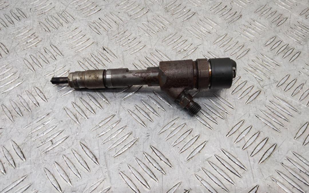 форсунка Renault Megane 3 поколение 2011, 1.9 л., дизель, 0445110328, H82778396 - фото №1