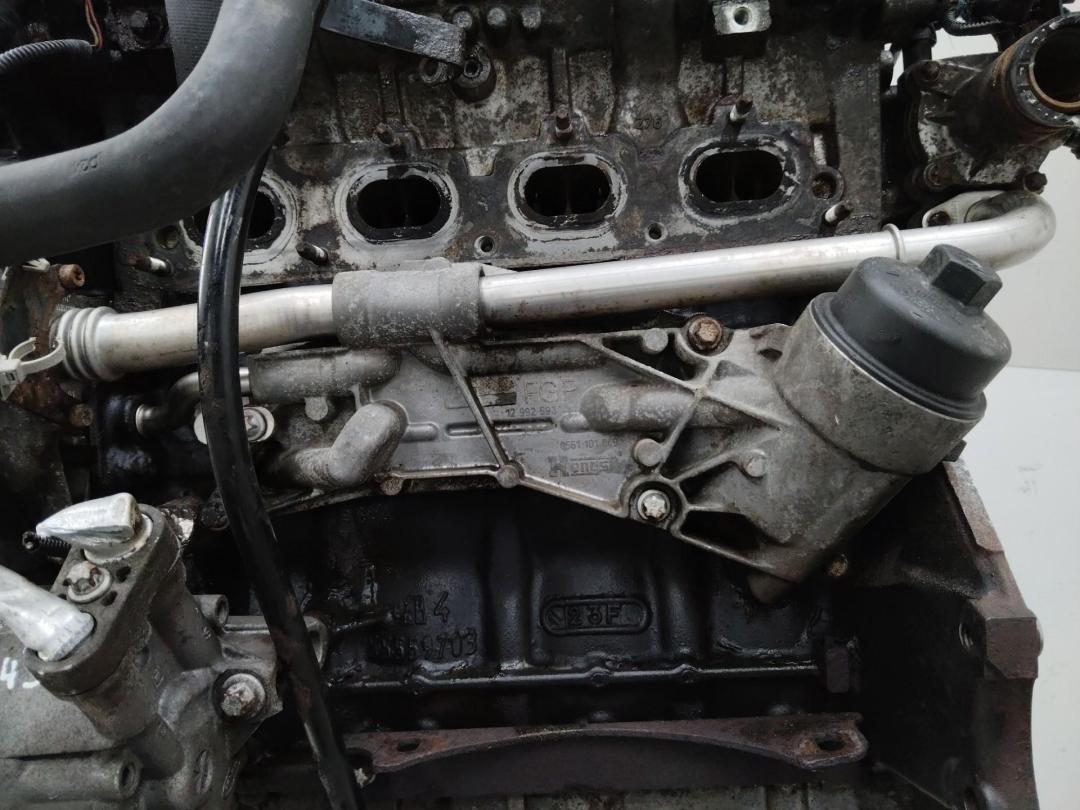 корпус масляного фильтра Opel Zafira 2 поколение (B) 2006, 1.8 л., Z 18 XER, бензин, 12992593 - фото №1