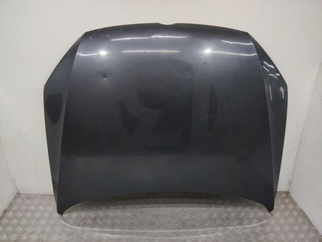 капот Volkswagen Passat B7 2013 - фото №1