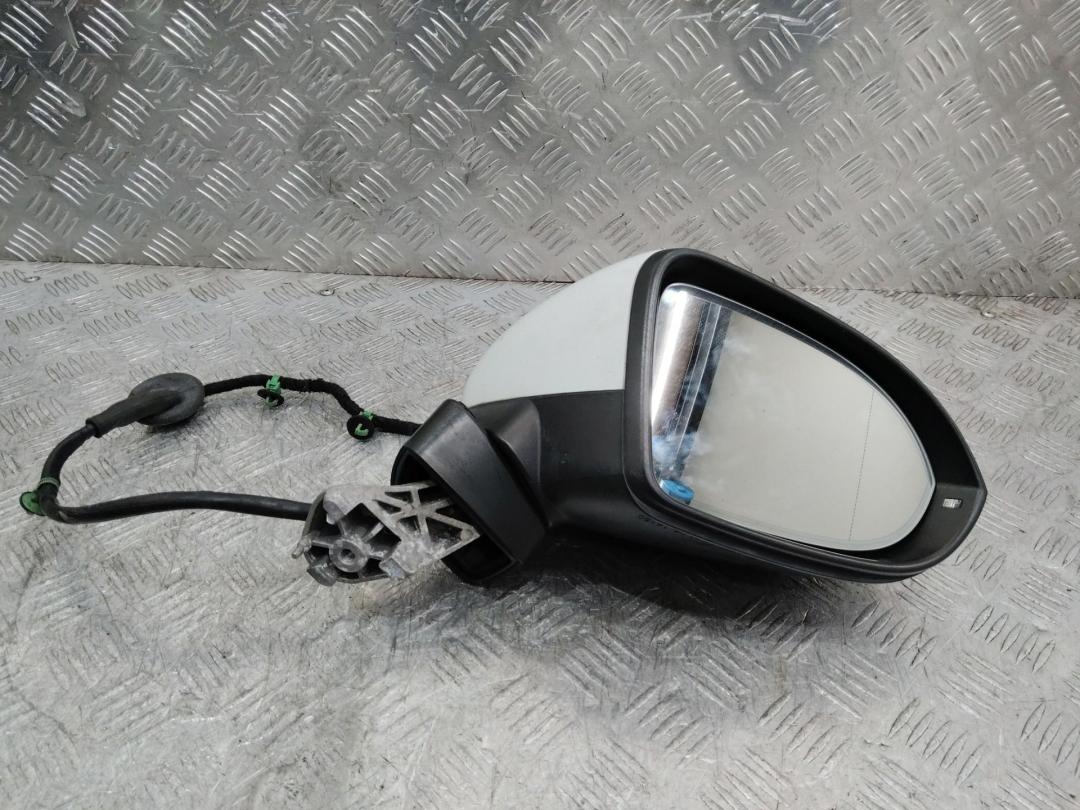 зеркало наружное правое Volkswagen Passat B8 2016 - фото №1