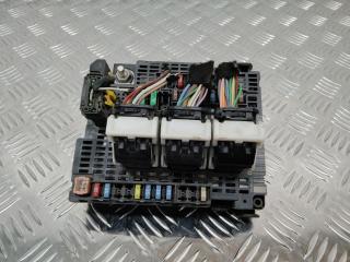 блок предохранителей Peugeot 308 T9 2015, 9810296080, Z02