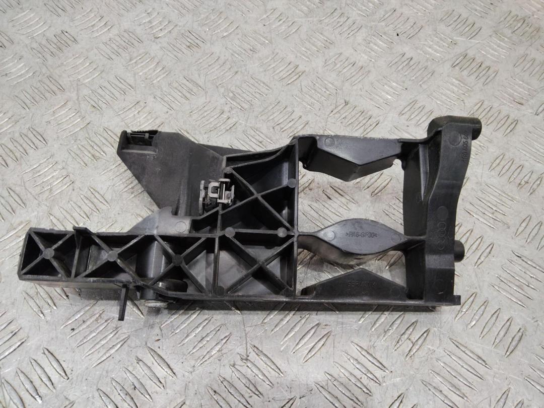 крепление фары левой Audi A6 Allroad Quattro C7 2012, 4G0805607 - фото №1