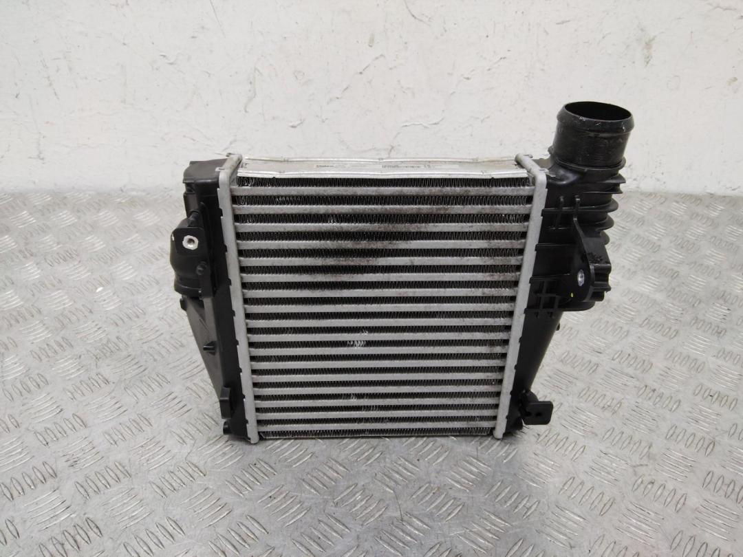 интеркулер Peugeot 308 T9 2015, 9675627980 - фото №1