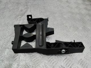 крепление фары правой Audi A7 4G 2013, 4G8805608