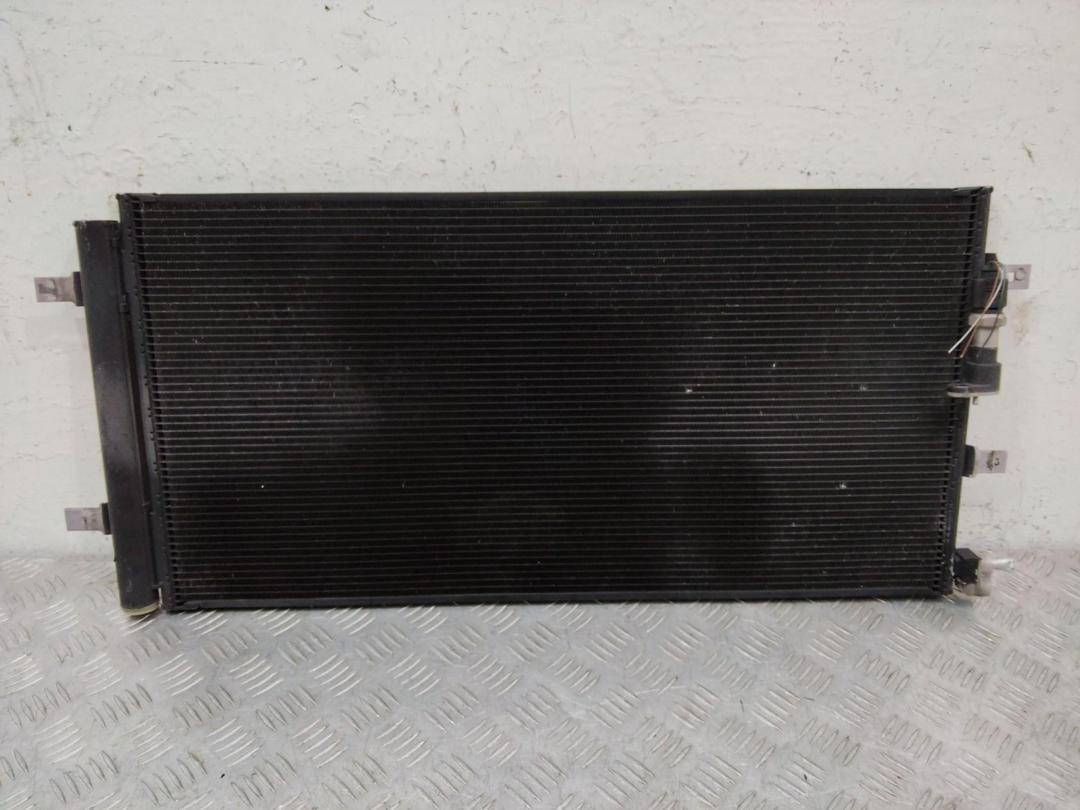 радиатор кондиционера Audi A7 4G 2013, 4G0260401B - фото №1