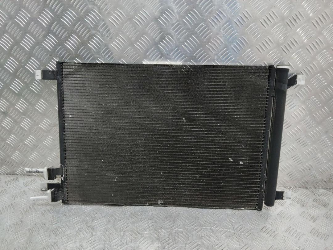 радиатор кондиционера Audi A3 8V 2014, 5Q0816411N - фото №1