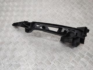 крепление фары правой Audi Q3 8U 2012, 8U0805608A