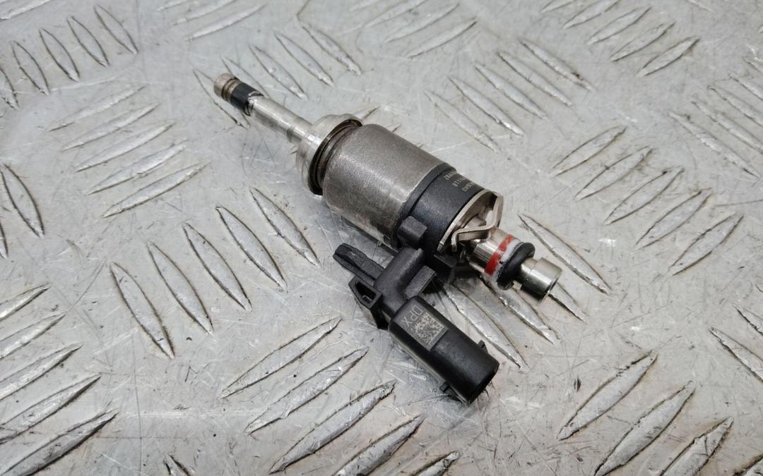 форсунка Volkswagen T-Roc 1 поколение 2019, 1.5 л., бензин, МКПП, 04E906036AD - фото №1