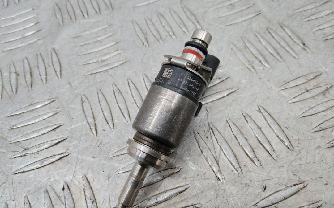 форсунка Volkswagen T-Roc 1 поколение 2019, 1.5 л., бензин, МКПП, 04E906036AD - фото №1