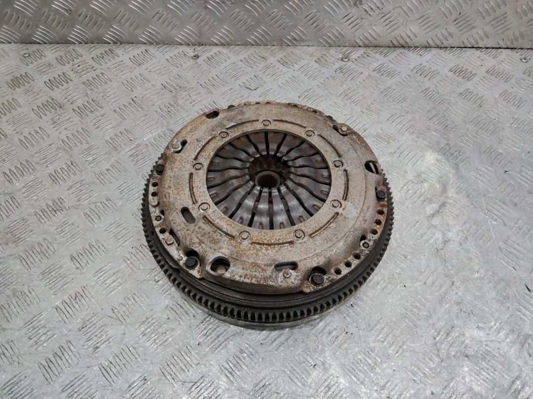 комплект сцепления Volkswagen T-Roc 1 поколение 2019, 1.5 л., бензин, МКПП, 04E141016J - фото №1