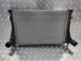 интеркулер Volkswagen Passat B8 2016, 5Q0145803N