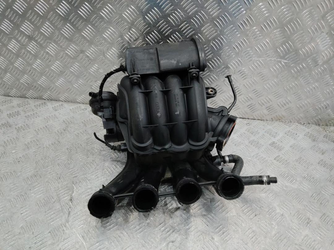 коллектор впускной Audi A4 B6 2002, 2.0 л., ALT, бензин, 06B133210AJ - фото №1