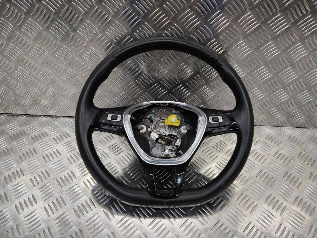 руль Volkswagen Passat B8 2016, 5G0419091 - фото №1