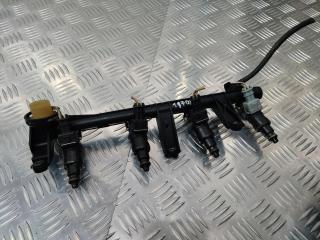 топливная рампа Renault Megane 1 поколение [рестайлинг] 2000, 1.6 л., K7M 702, бензин, 7700273495