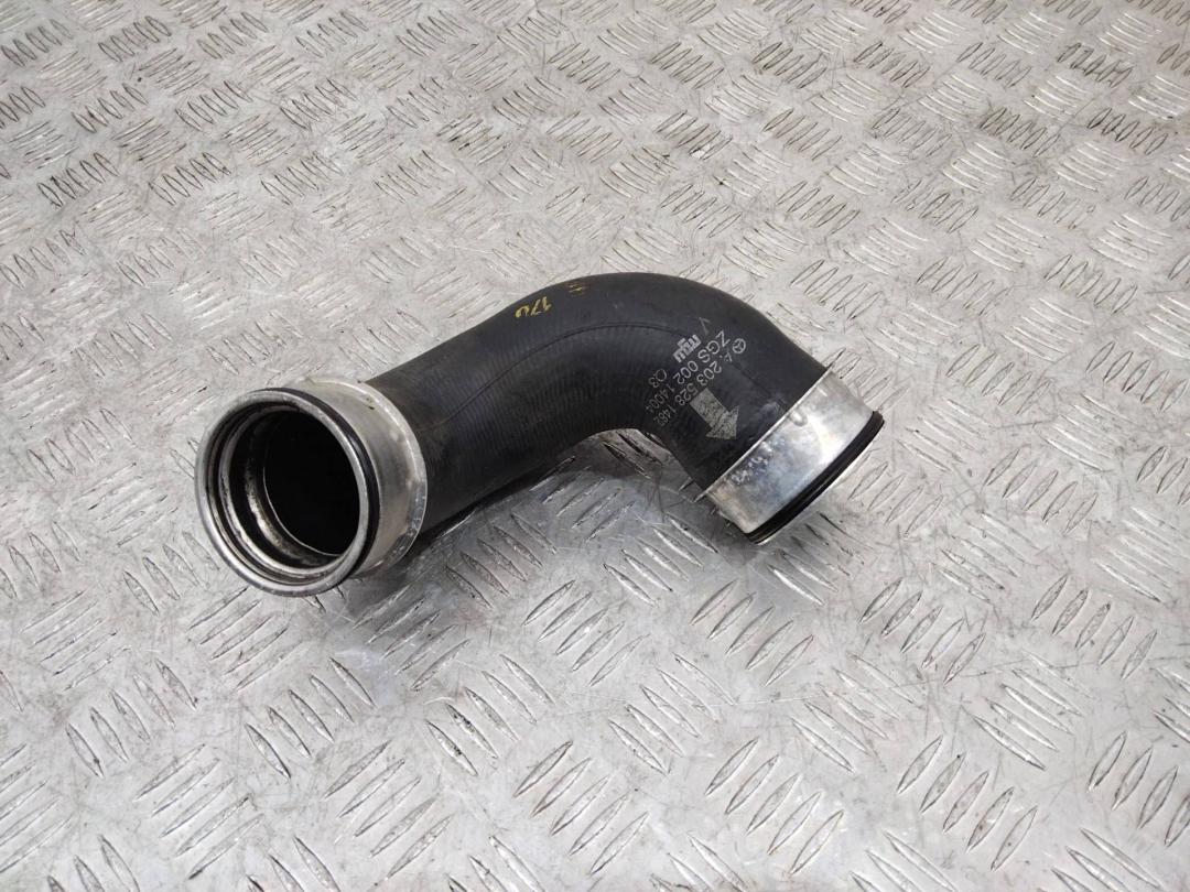 патрубок интеркулера Mercedes-Benz C-Класс W203/S203/CL203 2002, 2.2 л., дизель, A2035281482 - фото №1