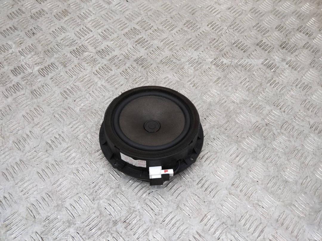 динамик Kia Sorento 2 поколение 2011, 963302P800 - фото №1