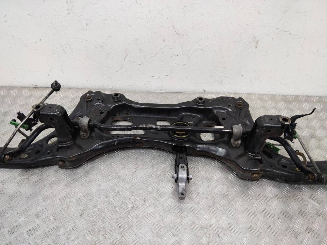 стабилизатор подвески передний Volkswagen Golf 7 поколение 2013, 1.6 л., дизель, 5Q0411303N - фото №1