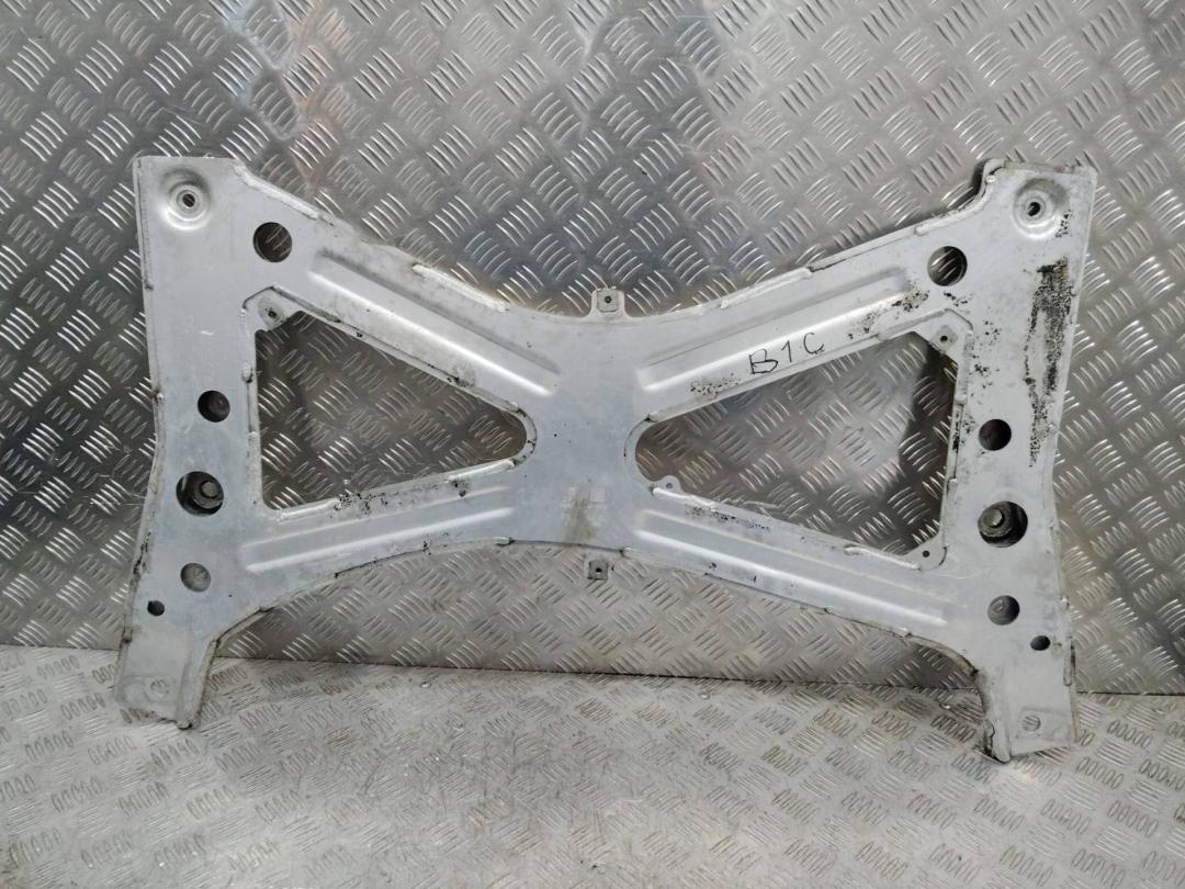 балка подвески передняя (подрамник) Porsche Panamera 970 2011, 3.0 л., дизель, 97034126106 - фото №1