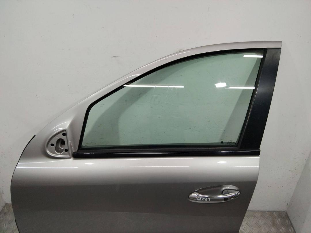 стекло двери передней левой Mercedes-Benz M-Класс W164 2007 - фото №1