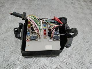 блок предохранителей Renault Clio 3 поколение 2008, 1.5 л., дизель