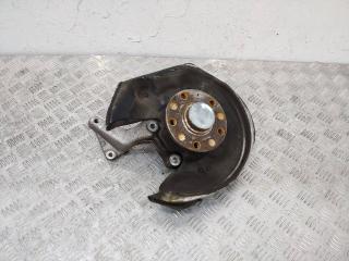 кулак задний правый Audi Q3 8U 2011, 3C0505436F