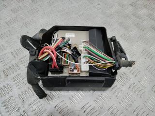 блок предохранителей Renault Clio 3 поколение [рестайлинг] 2011, 902663A