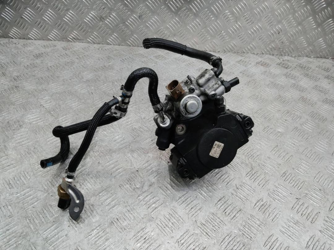 ТНВД Mercedes-Benz Sprinter 3 поколение (W907) 2018, A6510702601 - фото №1