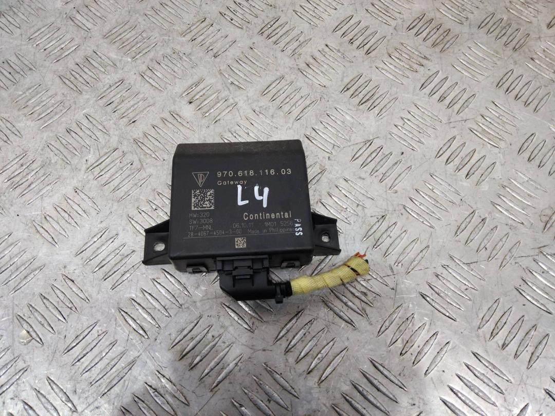 блок комфорта Porsche Panamera 970 2011, 3.0 л., дизель, 97061811603 - фото №1