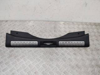 накладка внутренняя на заднюю панель кузова Land Rover Range Rover Evoque L538 [рестайлинг] 2016, BJ32113A10AD, BJ3M113A10AD