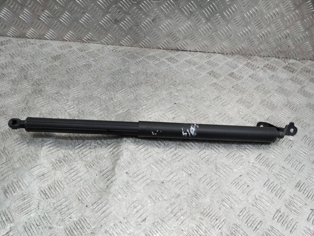 амортизатор крышки багажника (3-5 двери) Mercedes-Benz M-Класс W164 2007 - фото №1