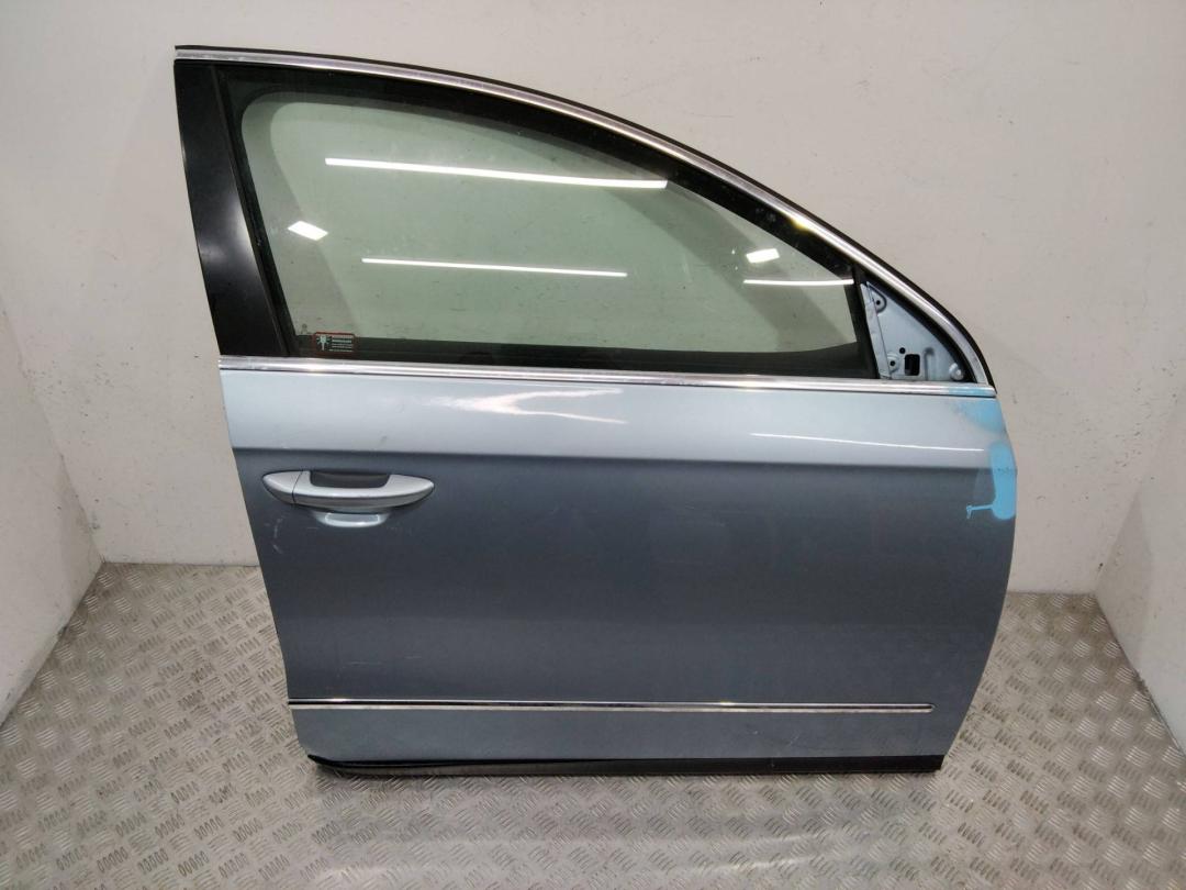 дверь передняя правая Volkswagen Passat B6 2007 - фото №1