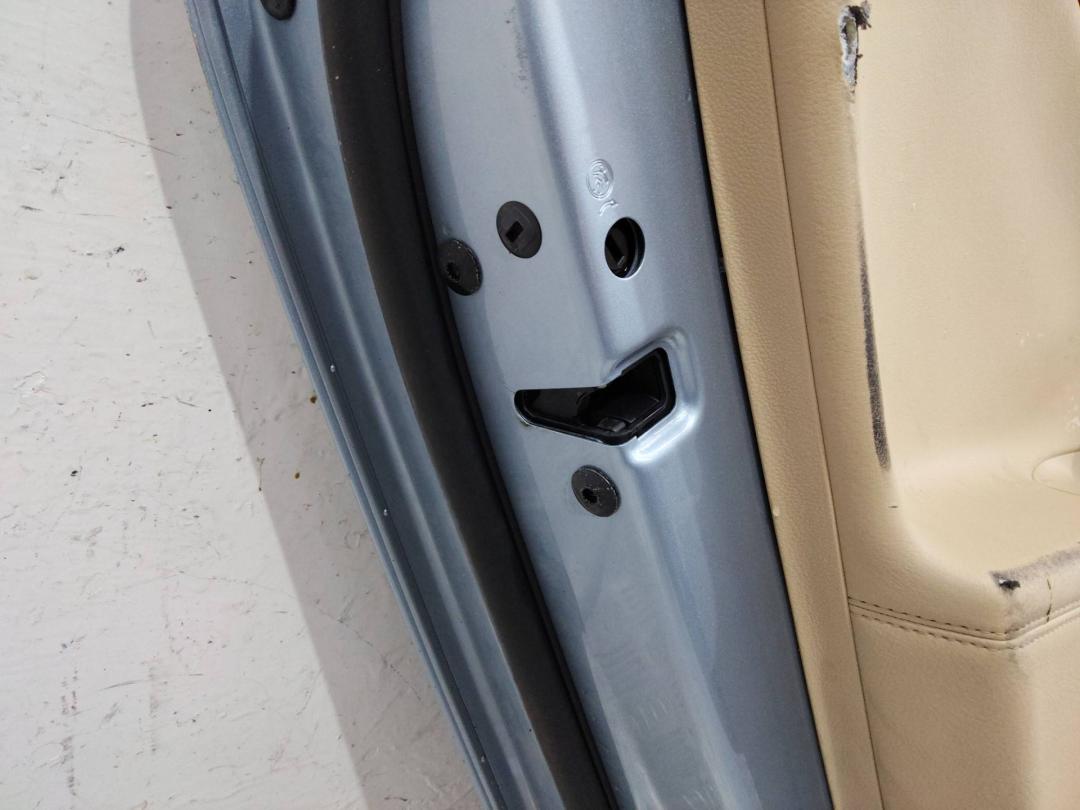 замок двери задней левой Volkswagen Passat B6 2007, универсал - фото №1