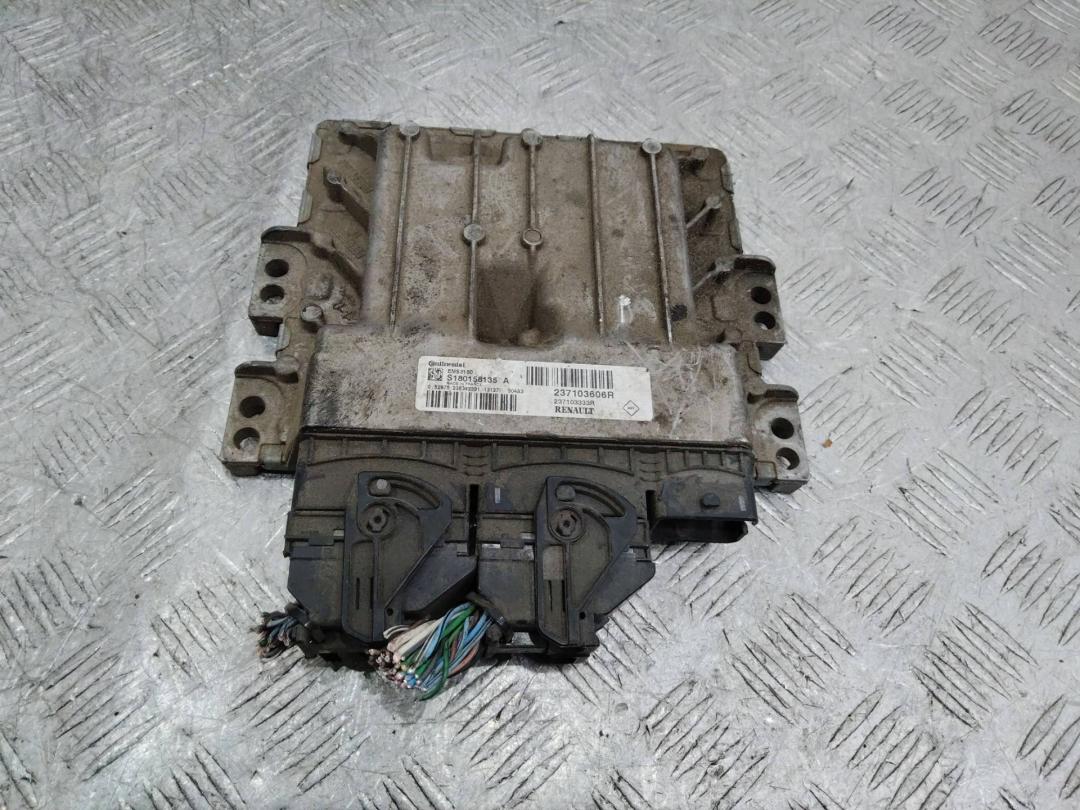блок управления двигателем Renault Clio 4 поколение 2012, 237103606R - фото №1
