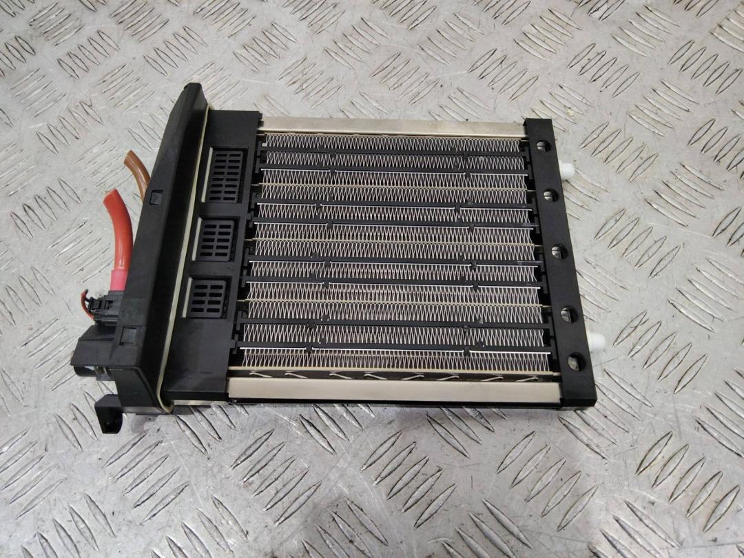 электрический радиатор отопителя (тэн) Mercedes-Benz M-Класс W164 2007, 3.0 л., дизель, A1698300261 - фото №1