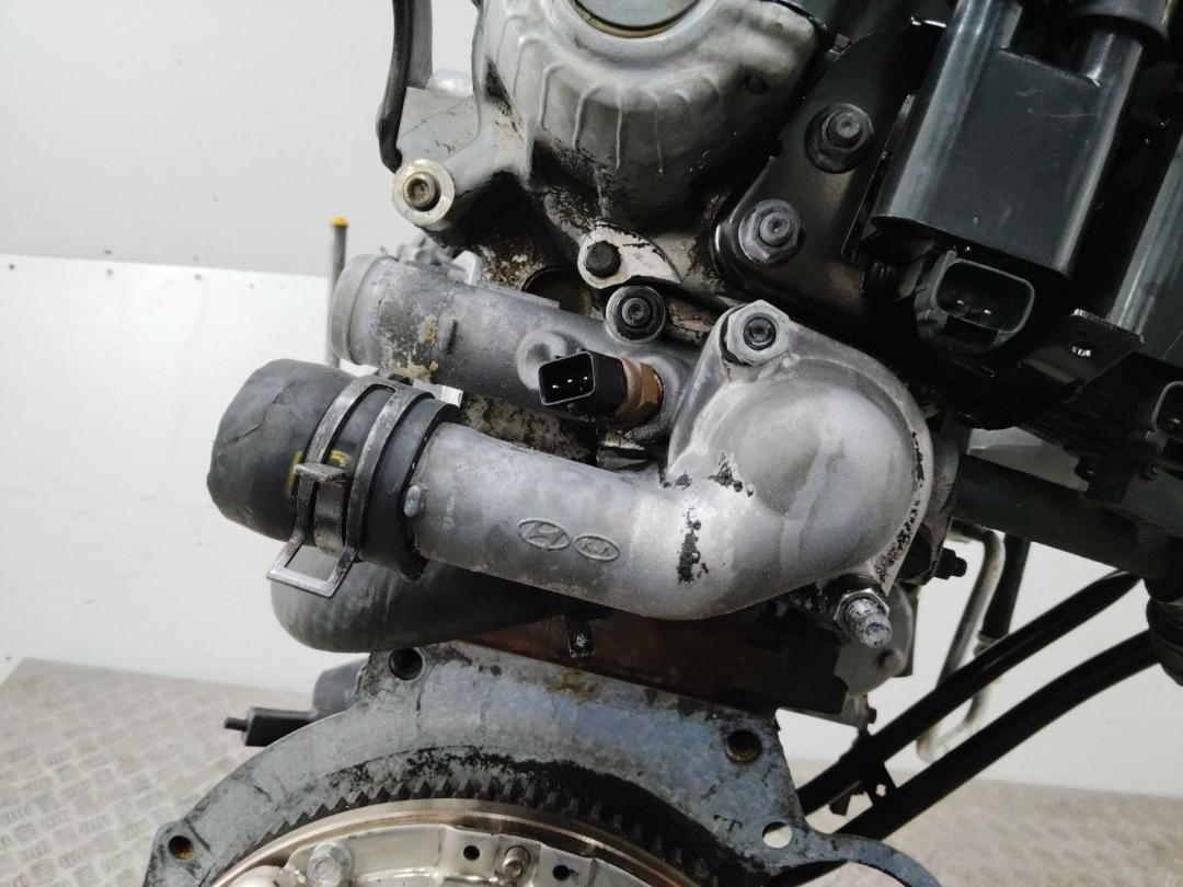 корпус термостата Hyundai Tucson 1 поколение 2005, 2.0 л., G4GC, бензин - фото №1