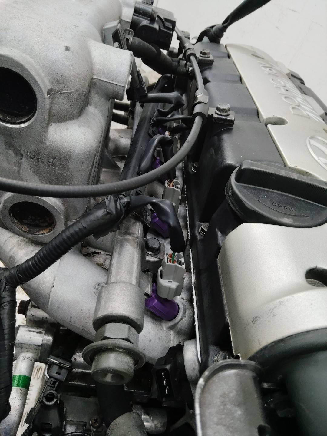 топливная рампа Hyundai Tucson 1 поколение 2005, 2.0 л., G4GC, бензин - фото №1