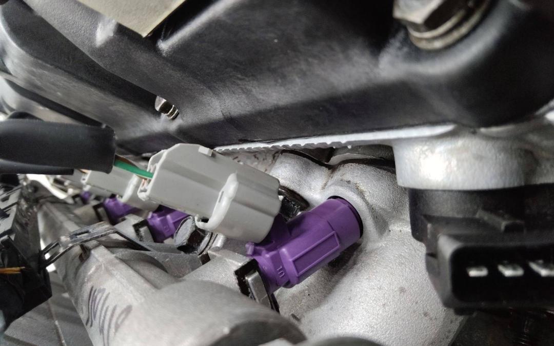 форсунка Hyundai Tucson 1 поколение 2005, 2.0 л., G4GC, бензин - фото №1