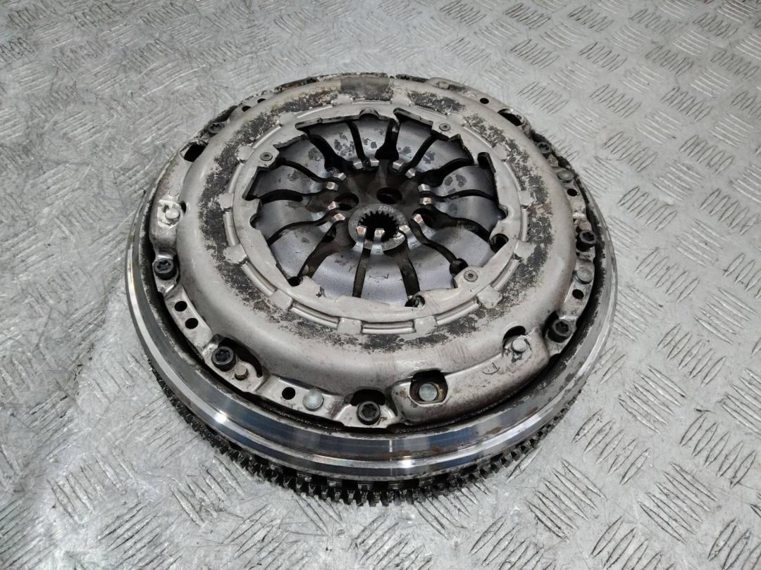 комплект сцепления Renault Megane 3 поколение 2010, 1.5 л., K9K J 836, дизель, МКПП, 8200450217 - фото №1